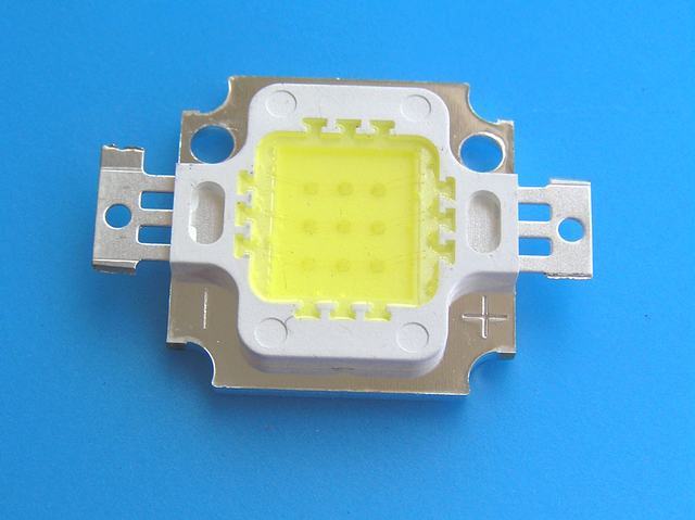 LED ČIP10W - 30V / LED dioda COB 10W / LEDCOB10W / LED CHIP 10W teplá bílá