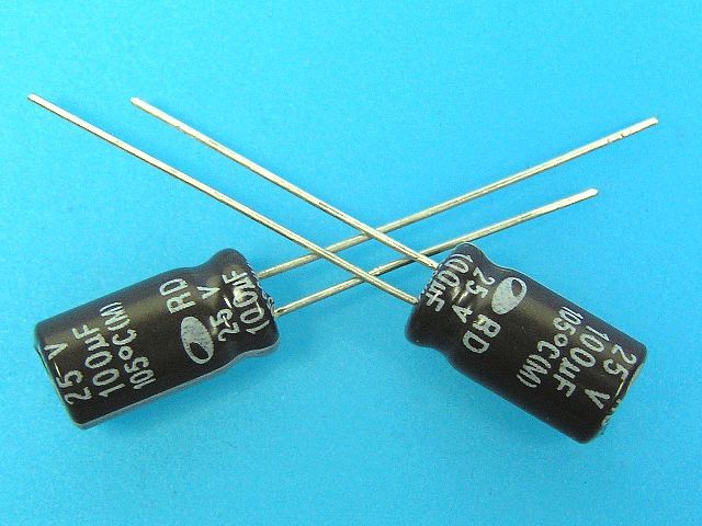 100uF/25V - 105°C Samwha RD kondenzátor elektrol