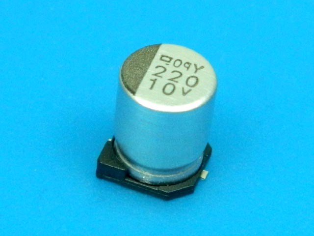 220uF/10V - 105°C SMD kondenzátor elektrolytický