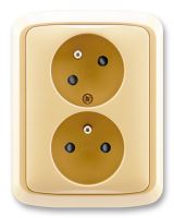 ABB TANGO 5513A-C02357 D ZÁSUVKA DVOJNÁSOBNÁ S OCHR. KOLÍKY S CLONKAMI S NATOČENOU DUTINOU BÉŽOVÁ