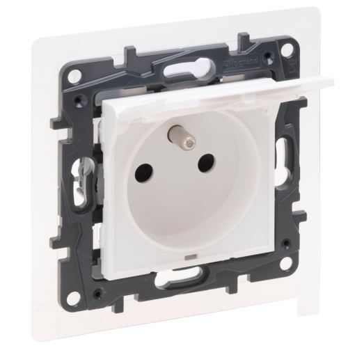 LEG NILOÉ STEP 863136 ZÁSUVKA 2P+T IP44 BÍLÁ (nahrazeno 83705658)