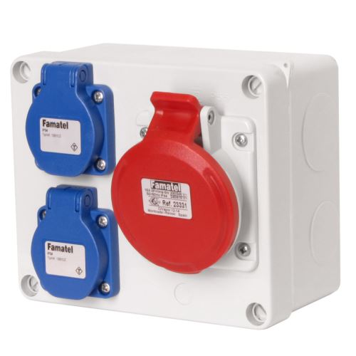 FAMATEL ACQUABOX KRABICE ZÁSUVKOVÁ IP54 2X230V S OCHR KOLÍKEM 1X400V/16A/5 170X140X90MM HL