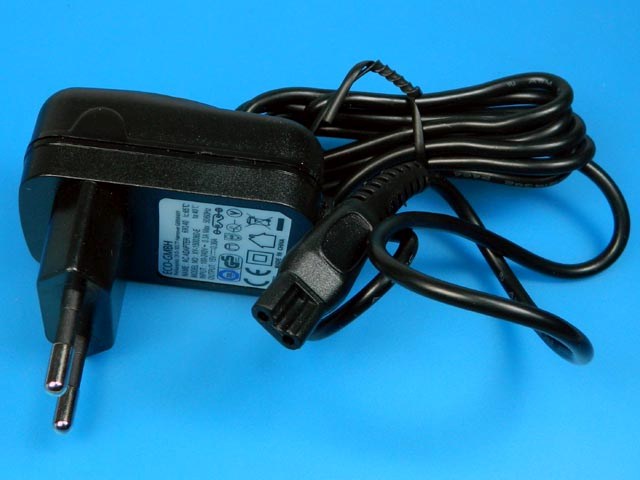 Napájecí adaptér včetně kabelu pro holící strojek / zastřihávač Philips 15V / 0,36A