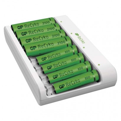 Nabíječka baterií GP Eco E811 + 4× AA 2100 + 4× AAA, 1604881100